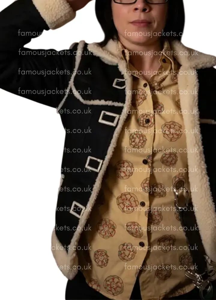 one-piece-tashigi-sherpa-jacket - Famous Jackets one-piece-tashigi-sherpa-jacket.webp