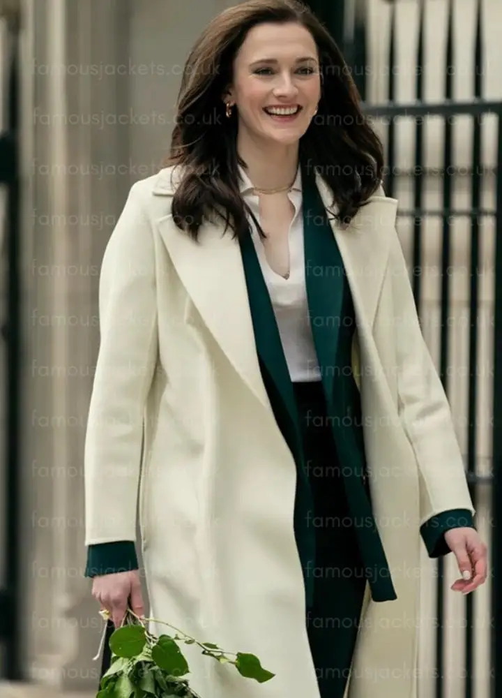 charlotte-ritchie-you-s05-white-coat - Famous Jackets charlotte-ritchie-you-s05-white-coat.webp