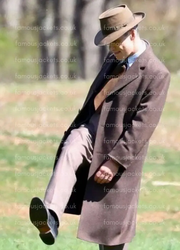 robert-oppenheimer-brown-coat - Famous Jackets robert-oppenheimer-brown-coat.webp