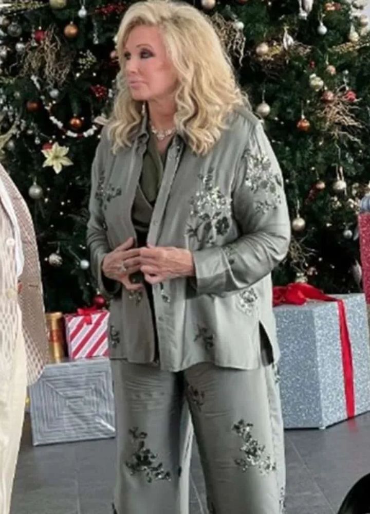 a-divas-christmas-costume - Famous Jackets a-divas-christmas-costume.jpg