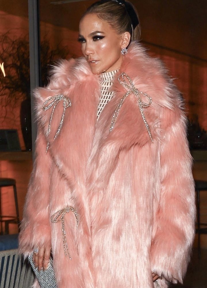 jennifer-lopez-grammys-shearling-coat - Famous Jackets jennifer-lopez-grammys-shearling-coat.jpg